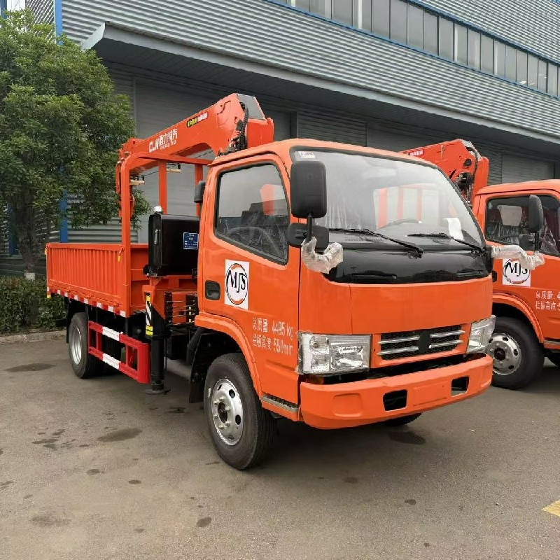 Chengli 4 тонны подъемный автокран 4x2 небольшой гидравлический автокран манипулятор для продажи