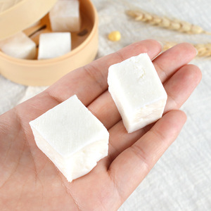 Modelo de Comida de Tofu Simulado de PVC, Bloque de Tofu Grande para Manualidades, Juguete de Comida, Accesorios para Fotografía, Cine y Televisión, Decoración de Restaurantes - Product Image 3