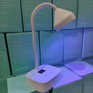 Nouvelle Arrivée Mini Lampe <span class=keywords><strong>UV</strong></span> LED à Capteur Automatique IA Rechargeable 30S/60S pour Séchage de Vernis à Ongles et Gel – Fournisseur d'Appareils de Séchage <span class=keywords><strong>UV</strong></span> pour Nail Art - Product Image 4
