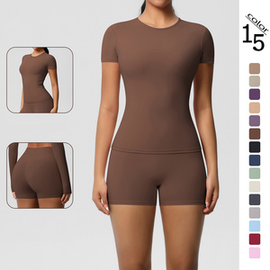 Set Sportivo da Donna per Yoga, Asciugatura Rapida, Top con Collo Tondo, Pantaloncini a Vita Alta 3 Pollici, Set per Palestra, Corsa, <span class=keywords><strong>Ciclismo</strong></span> e Allenamento all'Aperto, Personalizzabile all'Ingrosso - Product Image 1