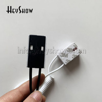 Support de sécurité antivol magnétique pour téléphone portable Dispositif de traction à ressort Boîte rétractable carrée à main pour usage de bureau Vente au détail