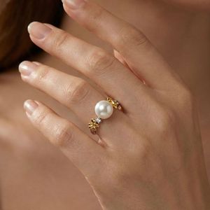 [Mostra Internazionale di Gioielleria di Hong Kong] <span class=keywords><strong>Anello</strong></span> Statement Industriale con Perle <span class=keywords><strong>Swarovski</strong></span> e Zirconia Cubica Meccanica - Product Image 4