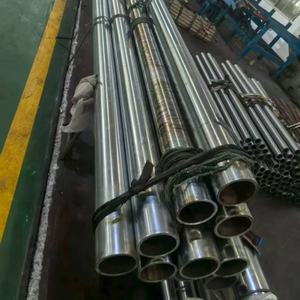 China Kunden spezifische hochpräzise verchromte Rohre 42 CrMo4 S45c Hydraulik zylinder OD Schleif-und Galvanik rohre - Product Image 4