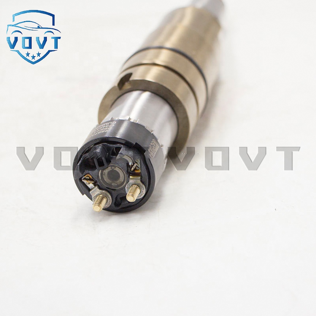 High Quality New Diesel Injector 2264458 Fuel Injector Diesel Engine Spare Parts