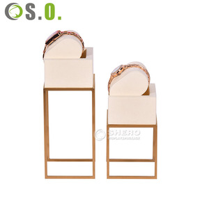 Présentoir à montres personnalisé en cuir PU de haute qualité, plateau organisateur pour montres - Product Image 1