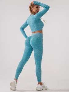 Ropa de Yoga de Segunda Mano para Mujer, Marca Chen, Surtida y Combinada, con una Amplia Variedad de Estilos - Product Image 4