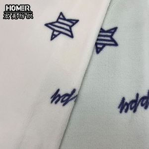 उच्च गुणवत्ता वाले 350gism 100% पॉलिएस्टर डबल का सामना फ्लैनेल फ्लेक्स कपड़े के लिए पैटर्न के साथ लंबे समय तक पहनने वाले सर्दियों के कपड़े स्लीकोट के लिए पैटर्न के साथ - Product Image 1