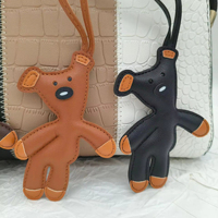 Nouveau Porte-clés de Voiture de Luxe en Cuir PU Ours 2026, Pendentif de Sac Personnalisable, Breloques Mini Sac Designer Cartoon