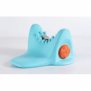 Almohada de terapia eléctrica calentada en forma de U para viajes Ofrece soporte para el cuello y alivio del dolor - Product Image 1