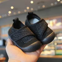 Chaussures en maille respirante pour enfants, garçons, filles, bébés, premières chaussures de marche antidérapantes pour nourrissons de 0 à 3 ans