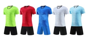 2025 Nuevas camisetas populares para nuevos jugadores en los Estados Unidos Disponibles en <span class=keywords><strong>tres</strong></span> colores <span class=keywords><strong>a</strong></span> precios bajos para uniformes de fútbol al por mayor - Product Image 3