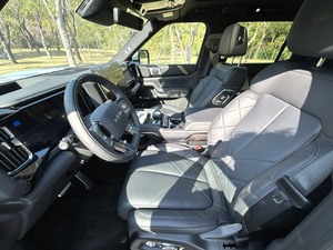 Vente Flash : SUV Électrique d'Occasion BYD <span class=keywords><strong>Equation</strong></span> Leopard 8, Véhicule Tout-Terrain Haut de Gamme, Autonomie >700km, Charge Rapide, Haute Vitesse 300kW - Product Image 5