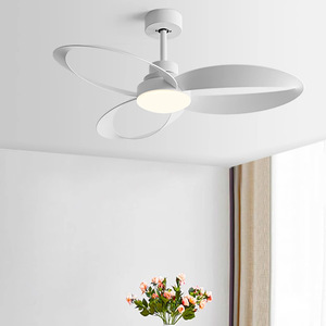 مروحة سقف عصرية بتصميم إسكندنافي مع إضاءة <span class=keywords><strong>LED</strong></span> قابلة للتعتيم وريموت كنترول، مناسبة لغرف المعيشة وغرف الطعام وغرف النوم - Product Image 4