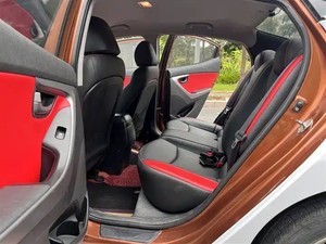 Hyundai Elantra Langdong 2015 1.6L Turbo Automatica Fashion AWD con Sedili in Tessuto, Telecamera Posteriore, Pneumatici R16 - Prezzo <span class=keywords><strong>Auto</strong></span> Usata - Product Image 5
