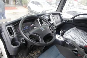 Camionnette électrique E200 avec une rangée de sièges, autonomie de 300 km, vitesse de 90 km/h - Product Image 5