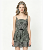 Robe courte pour femme, style cami, tie-dye, avec patchwork de dentelle, taille à nœud et superposition