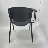 Chaise de formation empilable avec tablette d'écriture, structure en acier en forme de cœur, chaise d'étudiant en plastique PP pour salle de classe et conférences