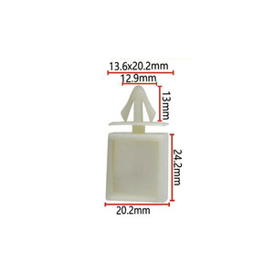 Clips de fixation en plastique pour automobile Smooth Sailing D197 Blanc PA66 pour panneaux de carrosserie - Product Image 3