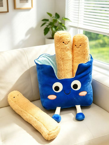 En gros, Jouet en peluche frites mignonnes, Coussin alimentaire doux et kawaii, Cadeau amusant pour enfants, Cadeau d'anniversaire - Product Image 2