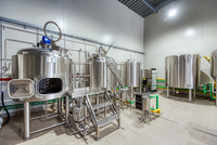 Équipement de microbrasserie entièrement automatique en acier inoxydable 304/316, système de brassage de bière artisanale clé en main 500L/1000L, cuve sous pression, pompe