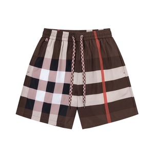 Shorts Burberry de lujo para hombre, estilo casual, holgados, elásticos, impermeables, a cuadros, para vacaciones en la playa. - Product Image 5