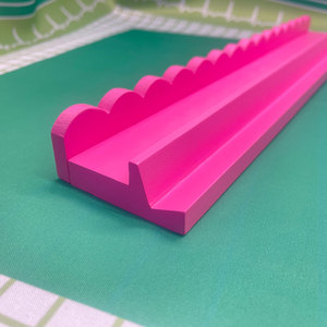 Support de Mahjong en Bois Festonné de Luxe Moderne Personnalisé de 50,8 cm (20 Pouces) avec Poussoir – Écologique et Durable - Product Image 2