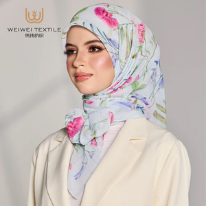 Wholesale Custom Cotton Voile Square Print <strong>Traditional</strong> <strong>Scarf</strong> <strong>Shawl</strong> Big Size 45/50/55 Inch Square Hijab for Muslims - Product Image 1