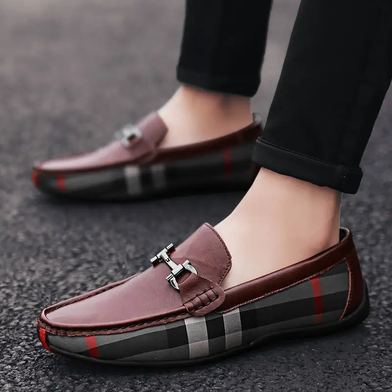 2022 New Fashion Men's Loafers Plus Size Breathable Outdoor Casual Walking Shoes Slip-on Cow Leather Driving Shoes For Men