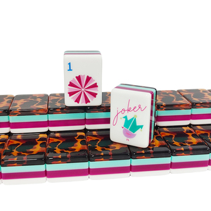 Set di Mahjong Americano di Lusso da 160 Pezzi, Tessere in Acrilico con Design Leopardato a 4 Strati per Intrattenimento e Feste - Product Image 1