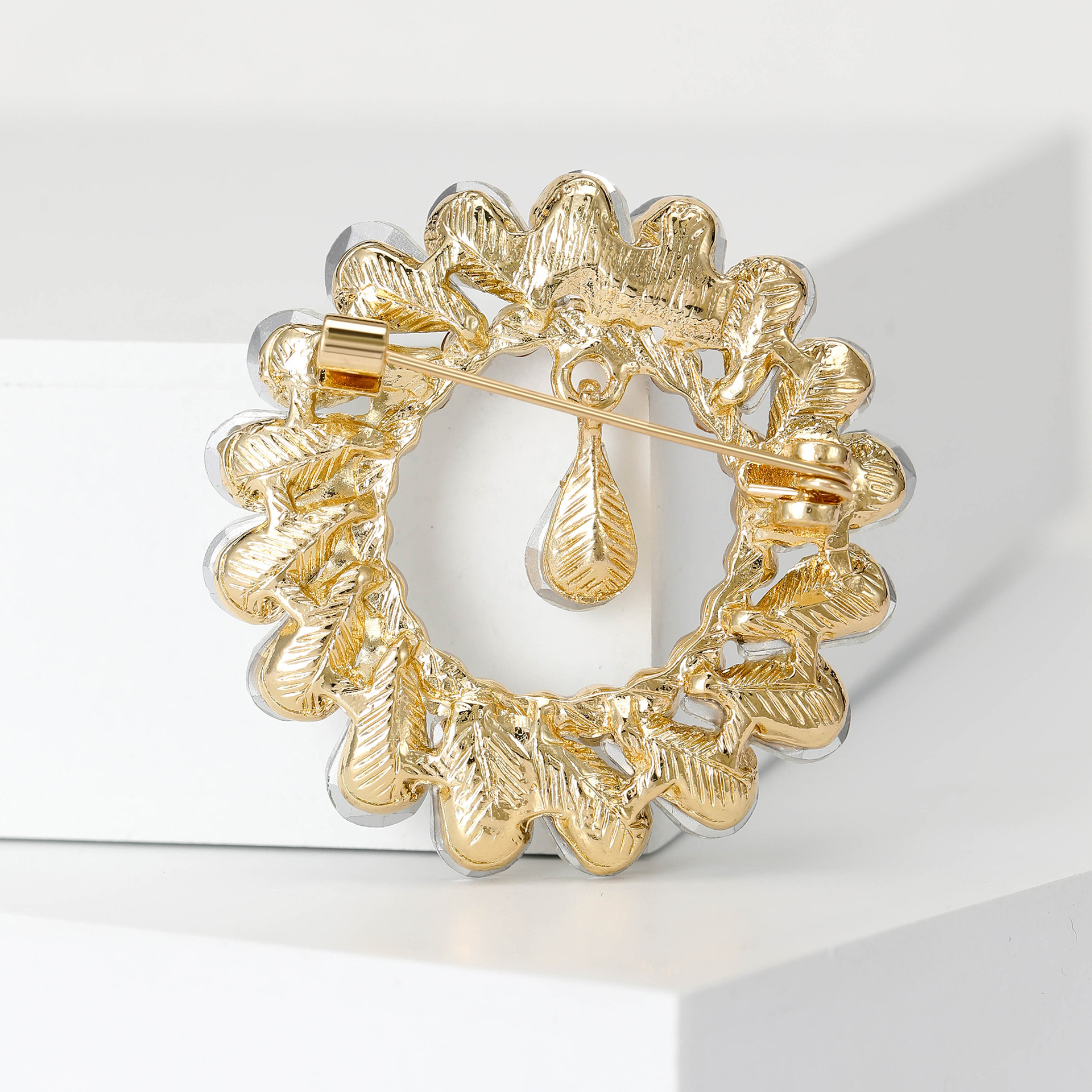 Broche Vintage Strass - Accessoire Fantaisie Rétro - Bon état