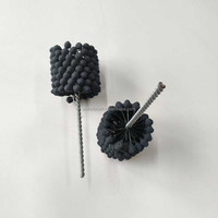 Brosse de rodage flexible en carbure de silicium industriel pour le polissage interne des tuyaux et le débavurage des trous