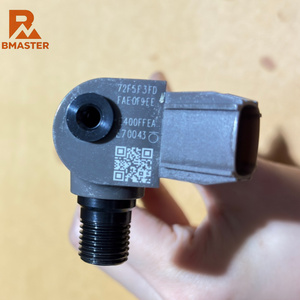 Inyector de Combustible 23670-0E010 295700-0550 para Camión 1GD-FTV - Product Image 2