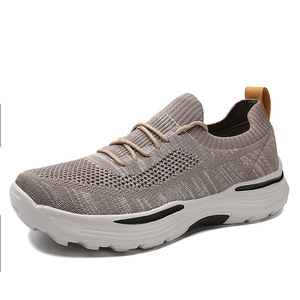 Zapatos de Hombre Primavera/Verano 2025, Ligeros, con Suela Gruesa, Transpirables, Deportivos, Casuales, para Caminar y Sin Cordones - Product Image 1