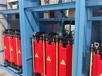 Dispositivo de Compensación de Energía Reactiva TBB para Sistemas de Bajo Voltaje con Compensación por Condensadores de Alto Voltaje