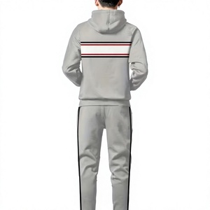 Conjunto de Sudadera con Capucha Gris para Hombre, Diseño a Rayas, Pantalones Deportivos Casuales, Ropa de Otoño - Product Image 2