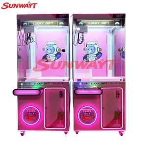 Meilleures ventes : Machine à griffes à monnayeur pour poupées, jeu d'arcade d'intérieur, machine à griffes pour enfants, vente en gros - Product Image 5