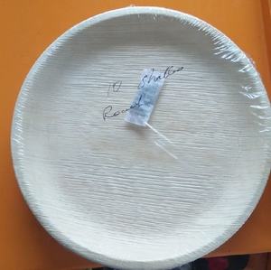 Cuencos y platos desechables ecológicos de hojas de Areca Bio, platos tipo placa con patrón de planta de grabado intrincado para fiestas - Product Image 5