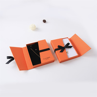 Échantillon prêt arrivée rapide t-shirt petit papier bijoux cosmétiques carton impression de luxe emballage d'expédition boîtes à bijoux personnalisées