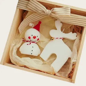 Wholesale Scented Merry Christmas Decor Elk Deer Snowman Shape Cute Novelty Scented Candle
