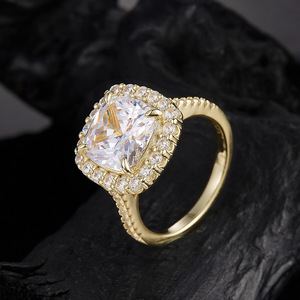 Nouveauté 2026 : Bague pour femme en argent sterling S925, avec pierre centrale taille coussin et moissanite pavée en halo, luxe léger - Product Image 6
