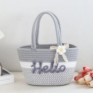 Bolsa de Recuerdo <span class=keywords><strong>para</strong></span> <span class=keywords><strong>Cumpleaños</strong></span> y Fiesta de Luna Llena <span class=keywords><strong>para</strong></span> Niños, Bolsa de Regalo <span class=keywords><strong>para</strong></span> el 10º <span class=keywords><strong>Cumpleaños</strong></span> del Bebé con Diseño de Texto 'Hello', Forma Redonda - Product Image 4