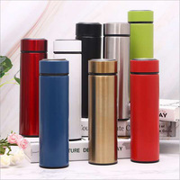 Bouteille d'eau intelligente à double paroi en acier inoxydable de 16 oz, avec affichage LCD de la température, personnalisable, promotionnelle, vente chaude