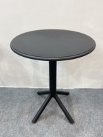 Nouvelle conception, style moderne et simple, table basse ronde et carrée en plastique PP, table à manger, table d'extérieur