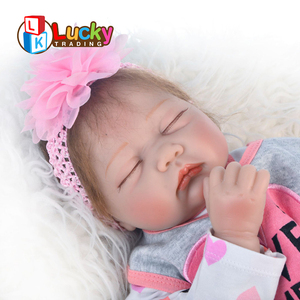 55cm 아기 인형 어린이 장난감 시뮬레이션 머리카락 잠자는 비닐 소녀 리얼리스틱 베베 인형 리본 - Product Image 5