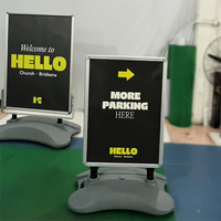 Support d'affichage publicitaire autoportant pour affiches, avec base remplie d'eau, pour panneau routier extérieur et signalisation de trottoir