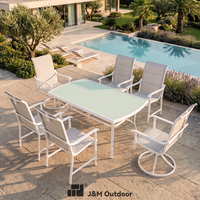 Ensemble de salle à manger d'extérieur J&M 4 pièces en fer forgé, table de café durable et chaises de patio avec plateau en verre