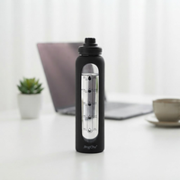 Bouteille d'eau de voyage en verre borosilicate transparente personnalisée Morden avec manchon en silicone et couvercles en plastique pour le sport