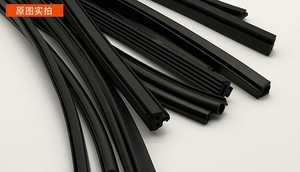 Tiêu Chuẩn Và Tùy Chỉnh Hình Dạng Màu Đen Ép Đùn Epdm <span class=keywords><strong>Pvc</strong></span> Cửa Thời Tiết Dải Cuộn Cao Su Rv Cửa Sổ Con Dấu Cao Su - Product Image 5