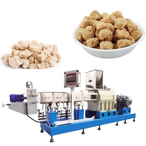 Línea de producción de máquina de fabricación de alimentos de pepita de trozos de <span class=keywords><strong>soja</strong></span> texturizados Extrusora de proteína de aislamiento de <span class=keywords><strong>soja</strong></span> texturizada - Product Image 1