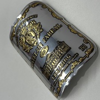 Badges personnalisés en bronze antique avec tête de cerf en relief, étiquettes métalliques en forme de dôme